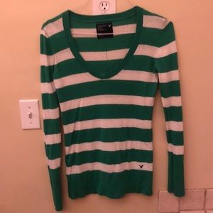 Women’s American eagle sweater